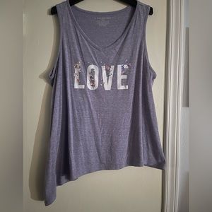 Love tank top in excellent used condition.